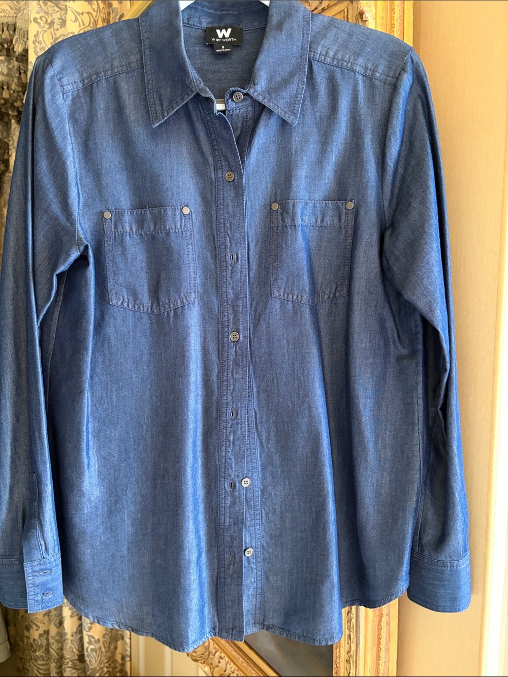 W by Worth Blue Denim Button-Front Blouse